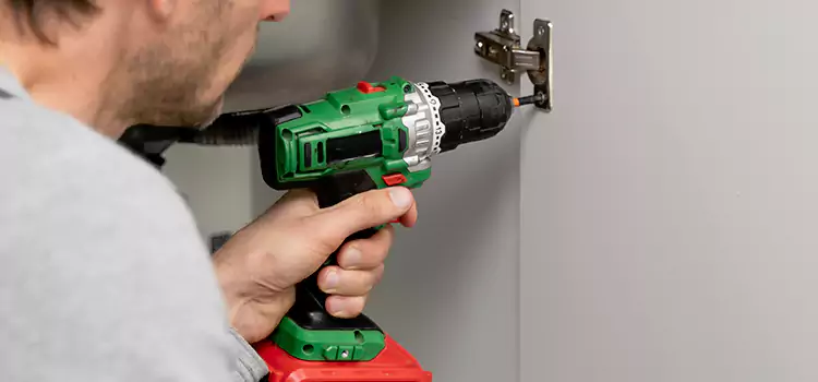 Commercial Door Hinge Repair Modesto